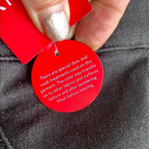 New SPANX Black Skinny Jeans Distressed Knee - Picture 5 of 16